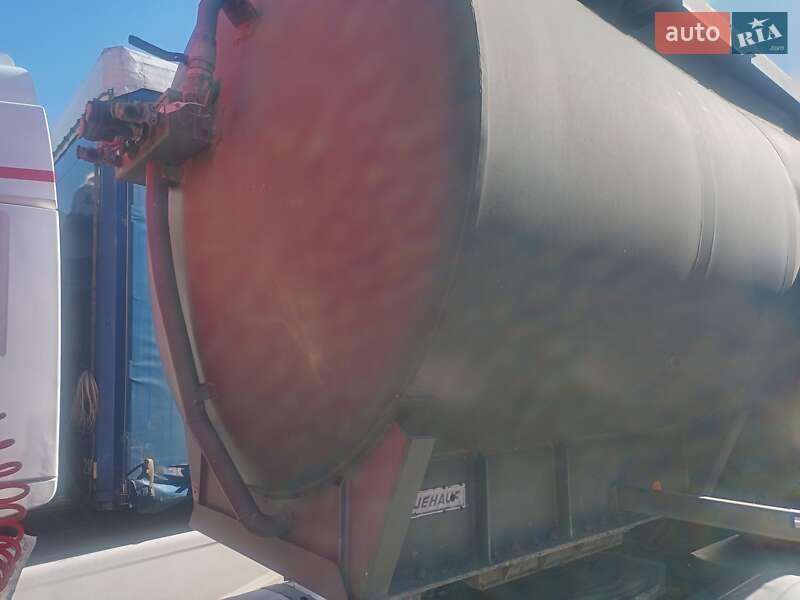 Цистерна полуприцеп Fruehauf T34 1991 в Ужгороде