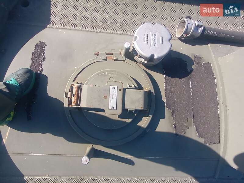 Цистерна полуприцеп Fruehauf T34 1991 в Ужгороде