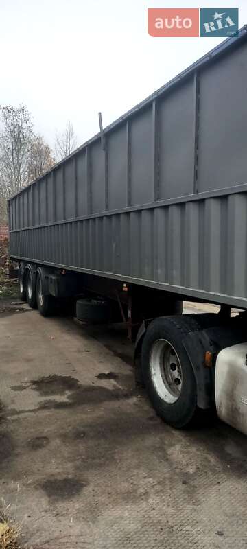 Зерновоз - полуприцеп Fruehauf T34 1999 в Прилуках