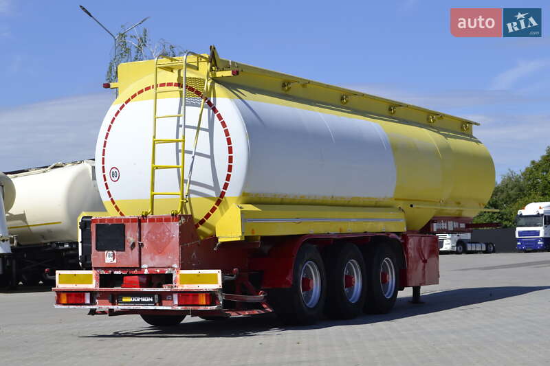 Цистерна полуприцеп Fruehauf T34 1998 в Хусте фото 6 Цистерна полуприцеп Fruehauf T34 1998 в Хусте