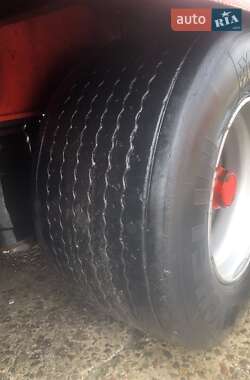 Бортовой полуприцеп Fruehauf T34 1999 в 
