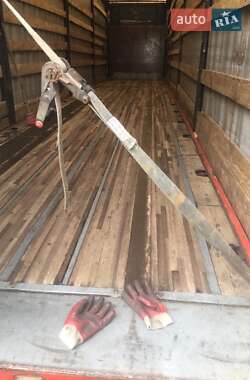 Бортовой полуприцеп Fruehauf T34 1999 в 