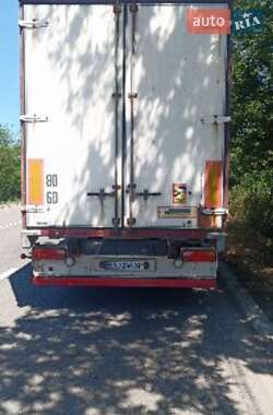 Тентованный борт (штора) - полуприцеп Fruehauf T34 2005 в 