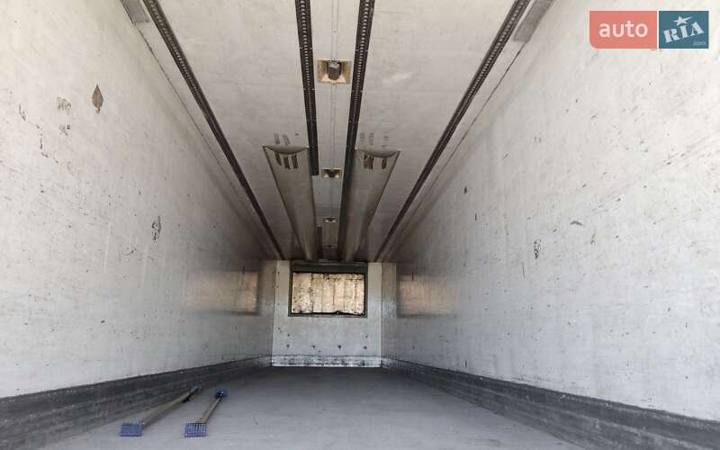 Рефрижератор Fruehauf T34 1993 в Днепре