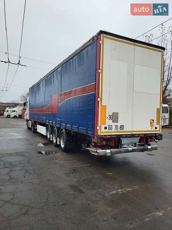 Тентований борт (штора) - напівпричіп Fruehauf T34 2015 в Житомирі фото 3 Тентований борт (штора) - напівпричіп Fruehauf T34 2015 в Житомирі