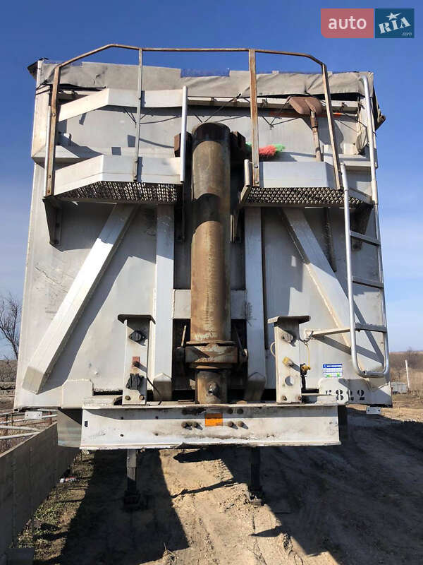 Самосвал полуприцеп Fruehauf T34 2012 в Николаеве фото 3 Самосвал полуприцеп Fruehauf T34 2012 в Николаеве