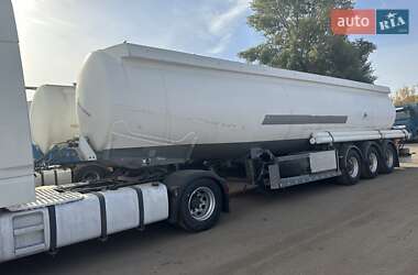 Цистерна напівпричіп Fruehauf T34T1RP 2000 в Черкасах