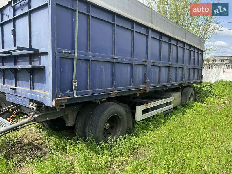 Зерновоз - прицеп Fruehauf TD 2002 в Николаеве