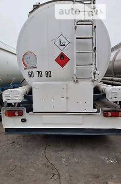 Цистерна полуприцеп Fruehauf TF34 1998 в 