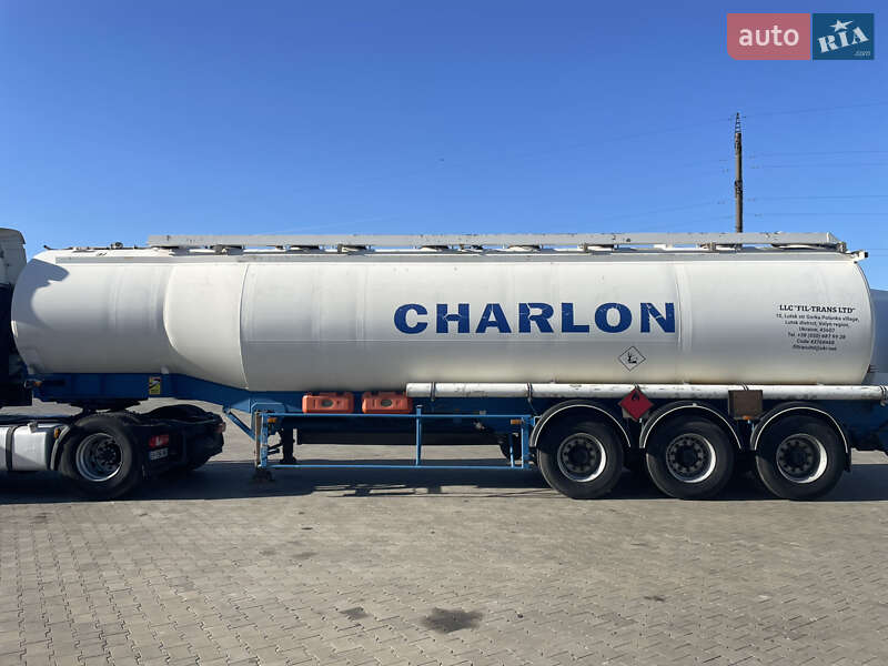 Цистерна Fruehauf TF34 1999 в Луцке