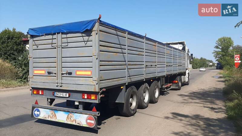 Зерновоз - полуприцеп Fruehauf TF34C1 1991 в Одессе