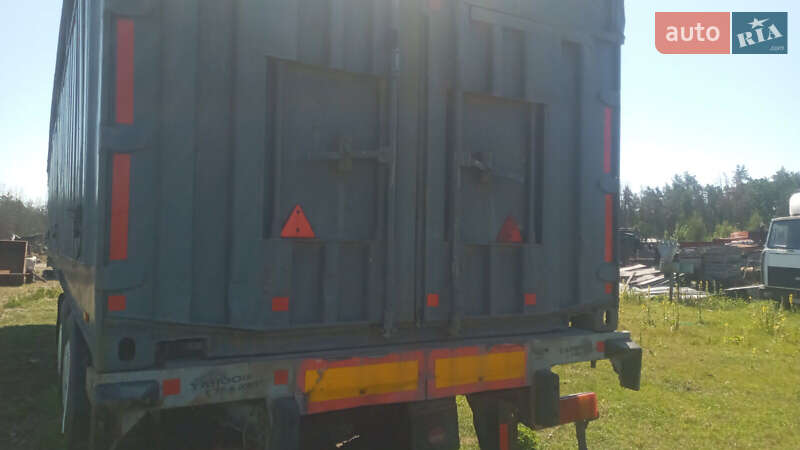 Зерновоз - полуприцеп Fruehauf TF34C1 2000 в Киеве