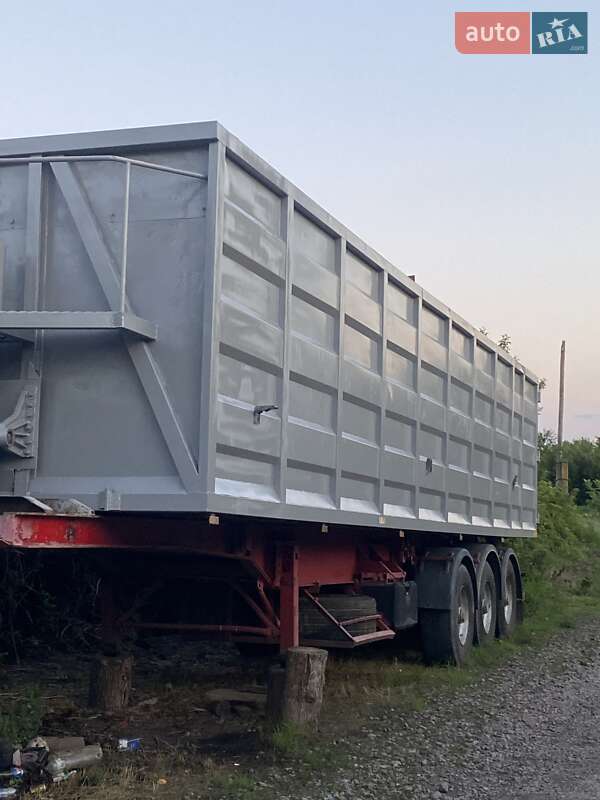 Самосвал полуприцеп Fruehauf TF34C1 1990 в Тетиеве