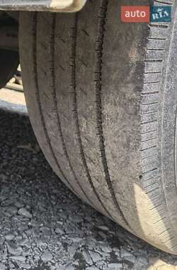 Зерновоз - полуприцеп Fruehauf TF34C1 1998 в 