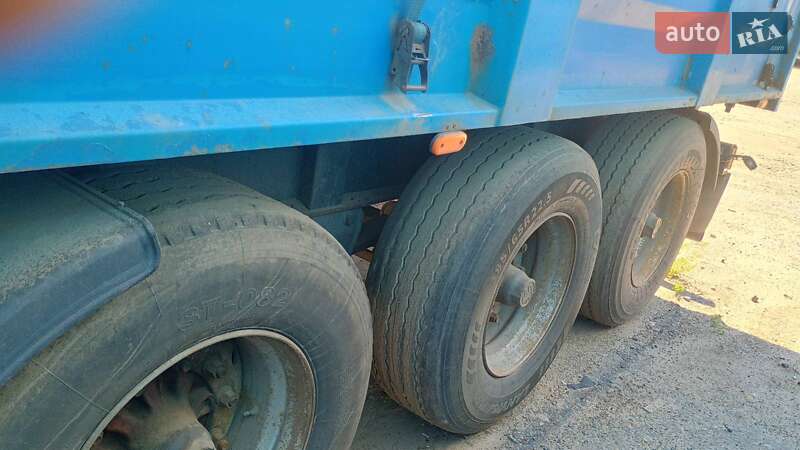 Самосвал прицеп Fruehauf TF34C1 1994 в Умани