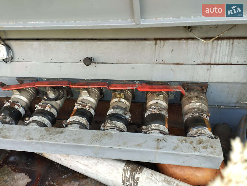 Цистерна полуприцеп Fruehauf TF34C1 1988 в Стрые фото 3 Цистерна полуприцеп Fruehauf TF34C1 1988 в Стрые