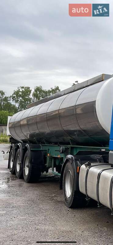 Цистерна полуприцеп Fruehauf TX 34 1997 в Котельве