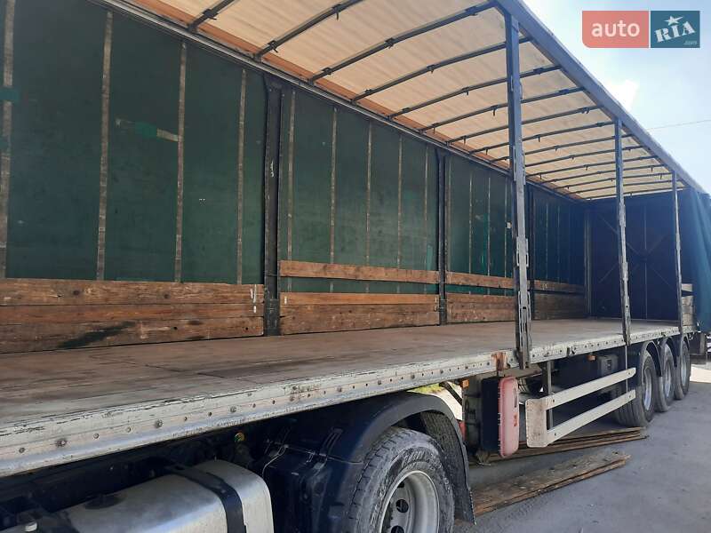 Тентованный борт (штора) - полуприцеп Fruehauf TX 34 2003 в Львове