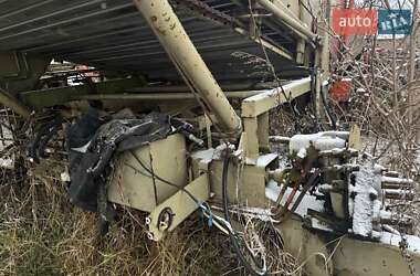 Тентований борт (штора) - напівпричіп Fruehauf TX 34 2009 в Володимирі