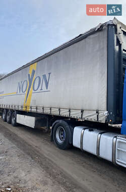 Тентований борт (штора) - напівпричіп Fruehauf TX 34 2006 в 
