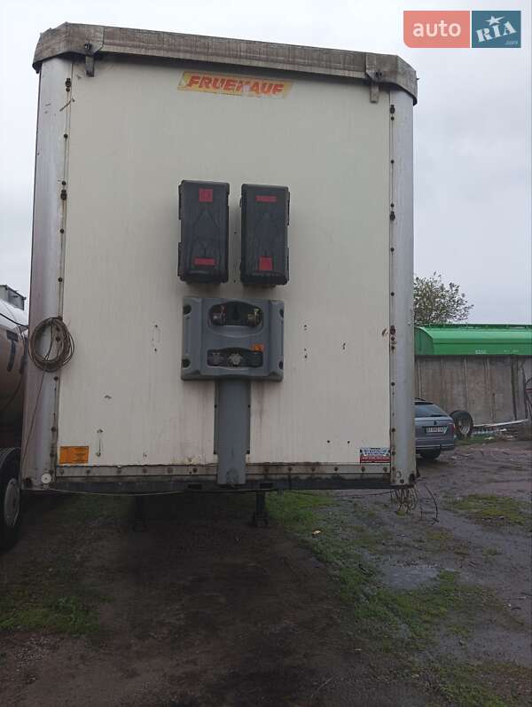 Тентований борт (штора) - напівпричіп Fruehauf TX 34 2006 в Лубнах