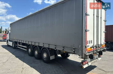 Тентованный борт (штора) - полуприцеп Fruehauf TX 34 2009 в 