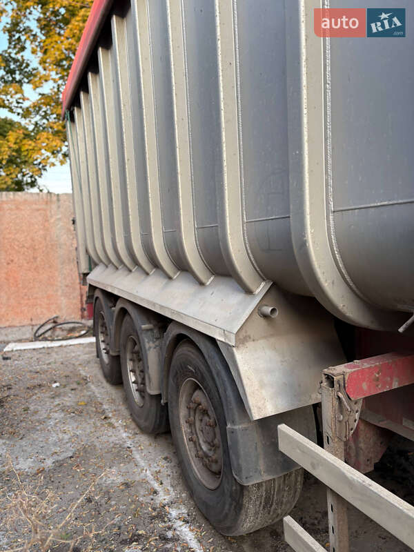 Зерновоз - полуприцеп Fruehauf TX 34 2013 в Полтаве фото 7 Зерновоз - полуприцеп Fruehauf TX 34 2013 в Полтаве