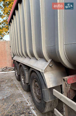Зерновоз - полуприцеп Fruehauf TX 34 2013 в 