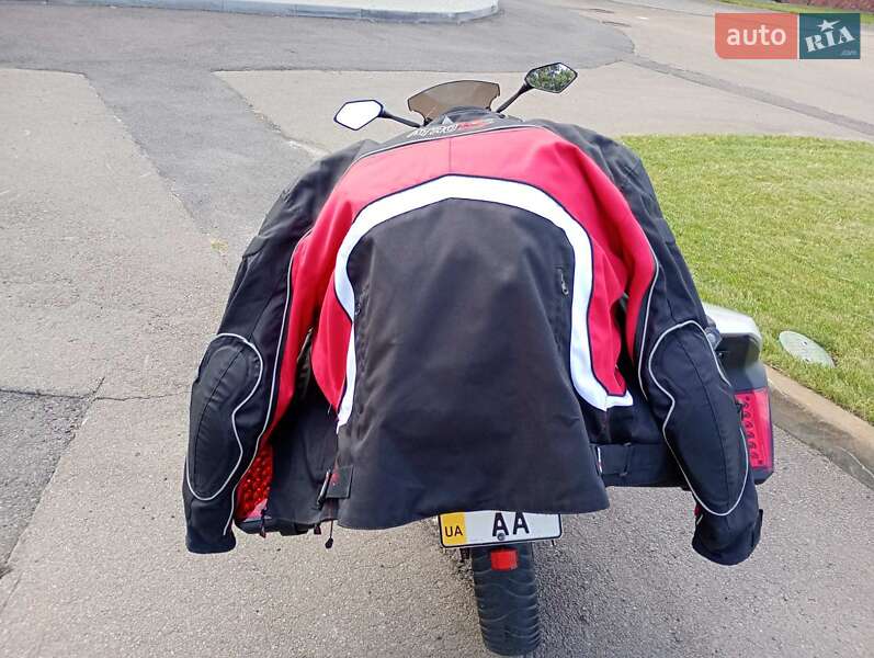 Спортбайк G-max 250 Raiser 2013 в Киеве