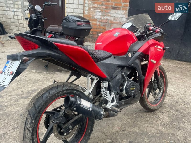 Спортбайк G-max 250 Raiser 2013 в Коломаке