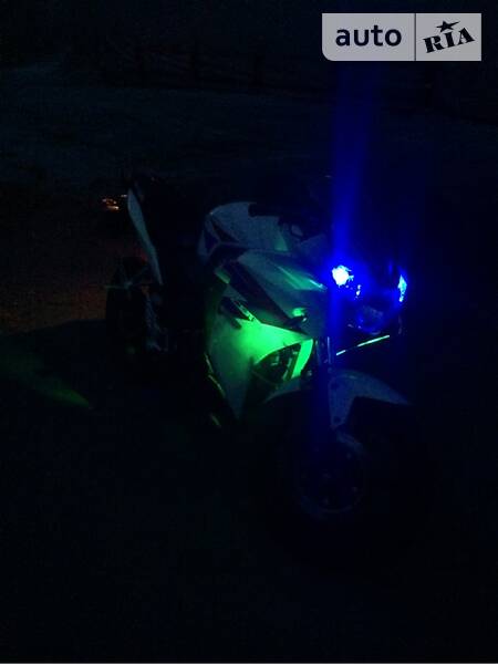 Мотоцикли G-max Racer 2013 в 