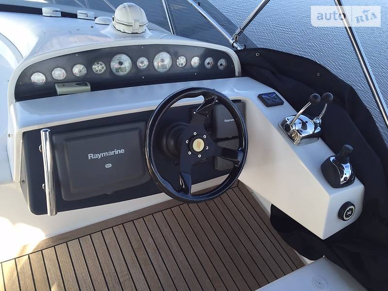 Моторная яхта Galeon 440 2008 в Киеве