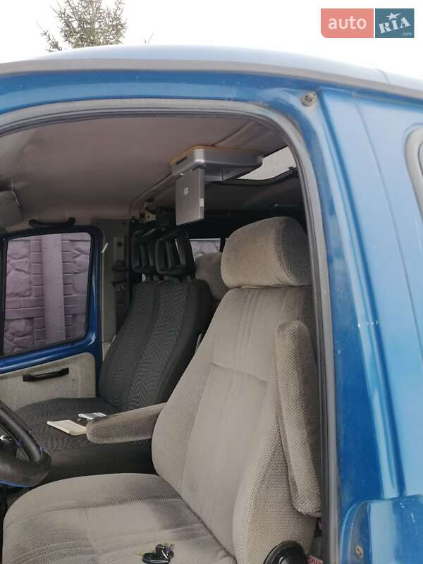 Минивэн ГАЗ 2217 Баргузин 2003 в Кривом Роге