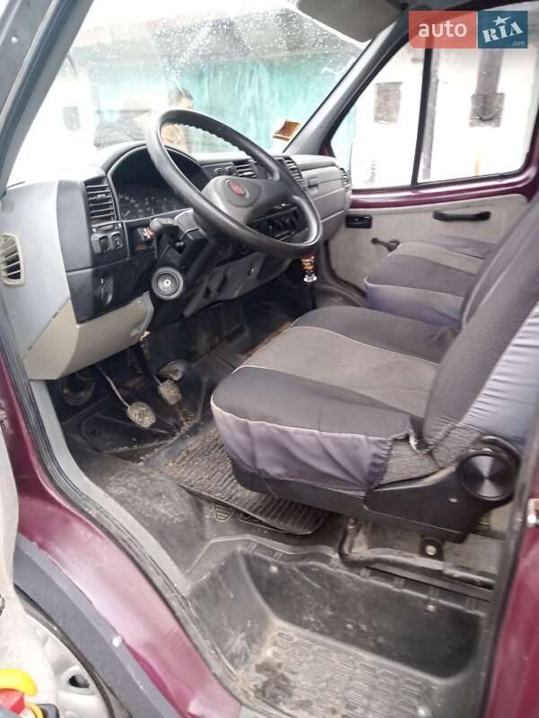 Минивэн ГАЗ 2217 Баргузин 2004 в Бориславе