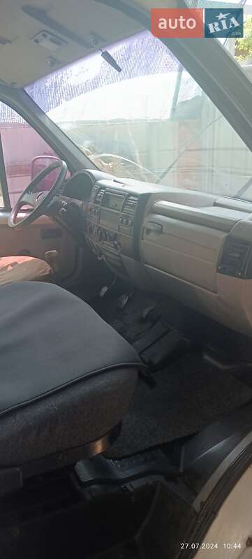 Минивэн ГАЗ 2217 Баргузин 2005 в Полтаве фото 6 Минивэн ГАЗ 2217 Баргузин 2005 в Полтаве