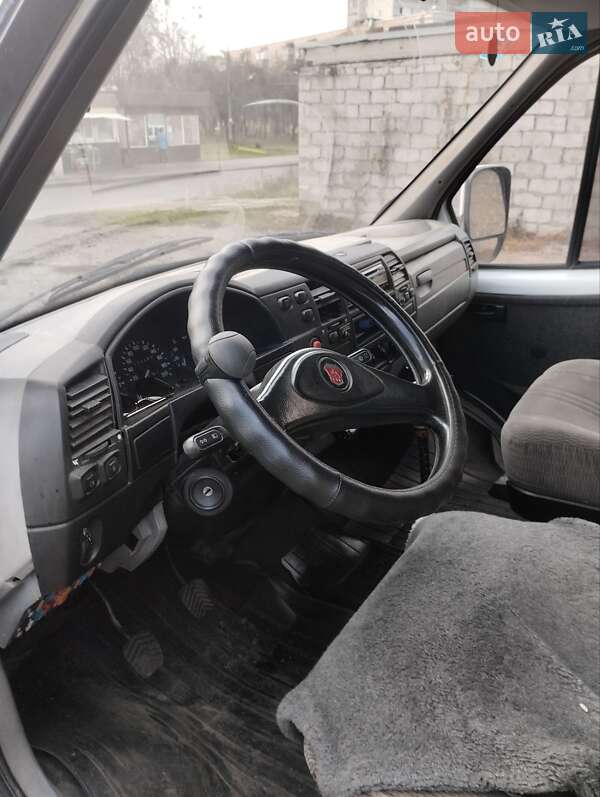 Минивэн ГАЗ 2217 Баргузин 2005 в Харькове