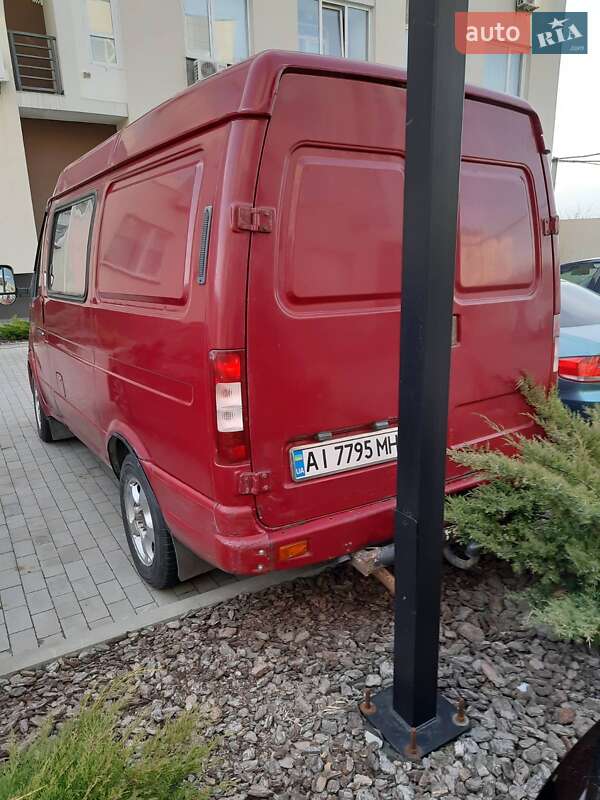 Седан ГАЗ 2217 Соболь 2007 в Києві