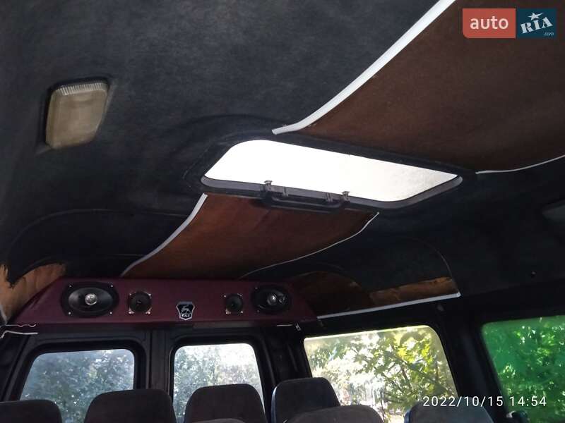 Микроавтобус ГАЗ 2217 Соболь 2003 в Запорожье