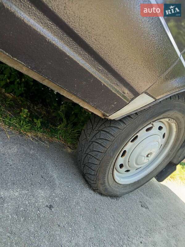 Микроавтобус ГАЗ 2217 Соболь 2000 в Киеве