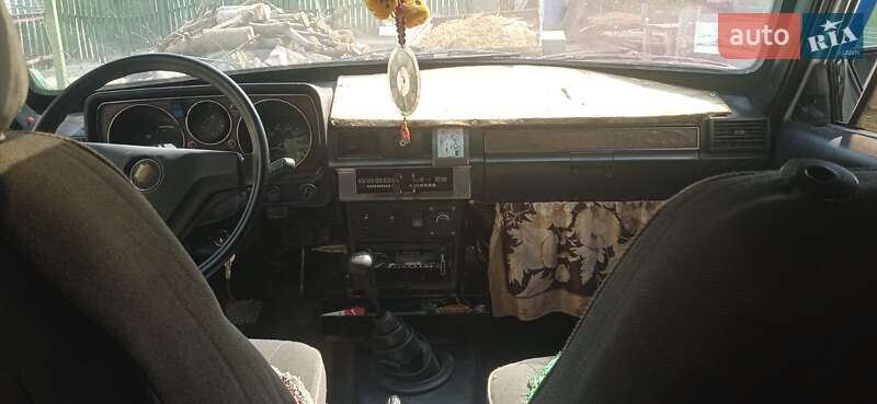 Седан ГАЗ 24-10 Волга 1983 в Попільні