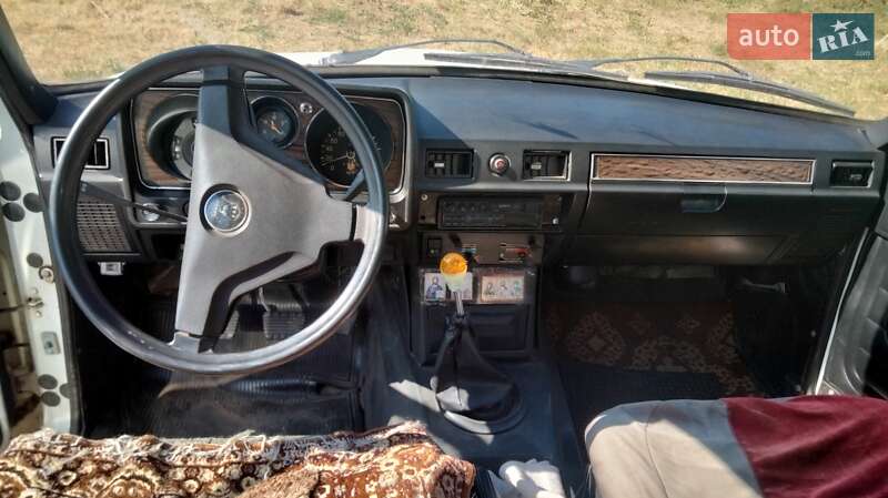 Седан ГАЗ 24-10 Волга 1988 в Житомирі