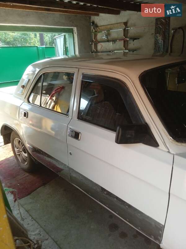 Седан ГАЗ 24-10 Волга 1981 в Мерефа