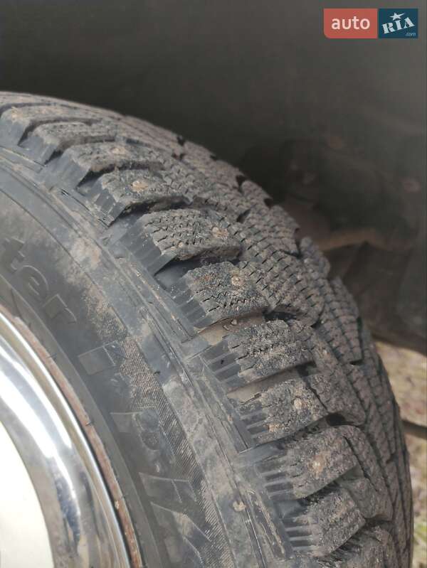 Седан ГАЗ 24-10 Волга 1987 в Сингуры