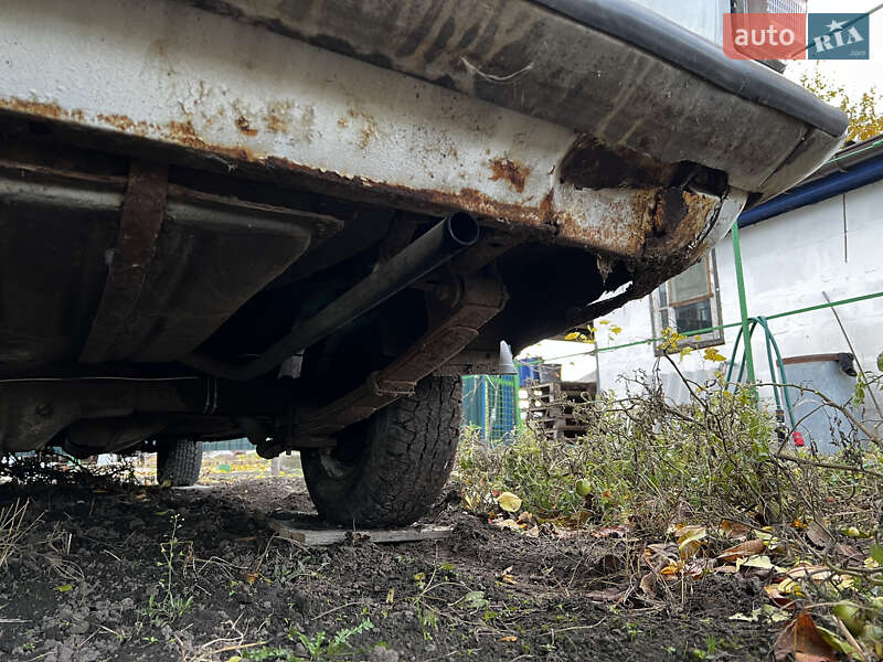 Седан ГАЗ 24-10 Волга 1992 в Яготині