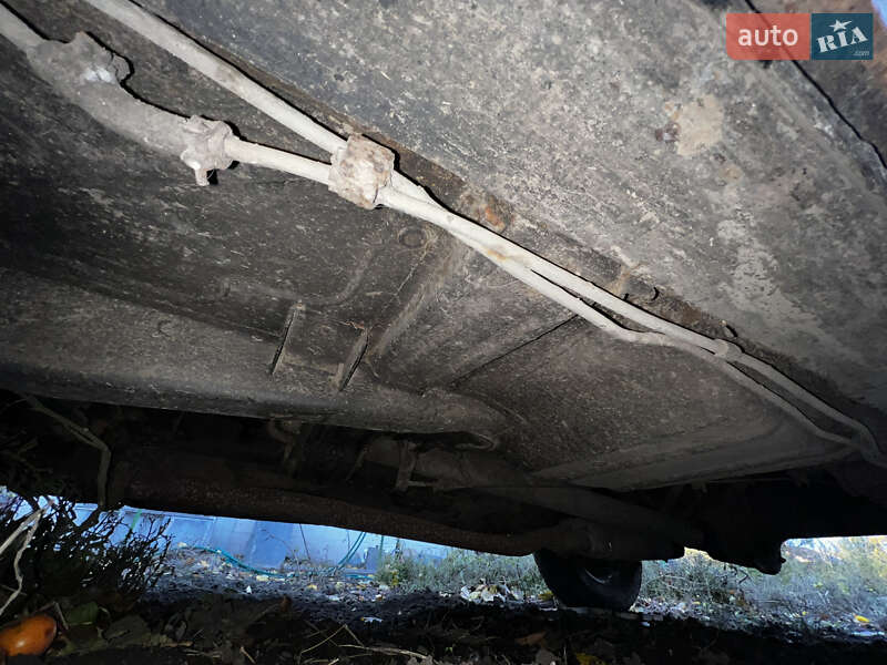 Седан ГАЗ 24-10 Волга 1992 в Яготині