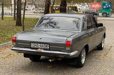 Седан ГАЗ 24-10 Волга 1990 в 