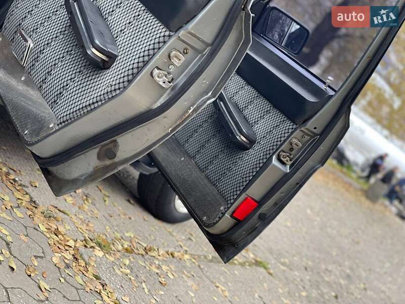 Седан ГАЗ 24-10 Волга 1990 в Одессе