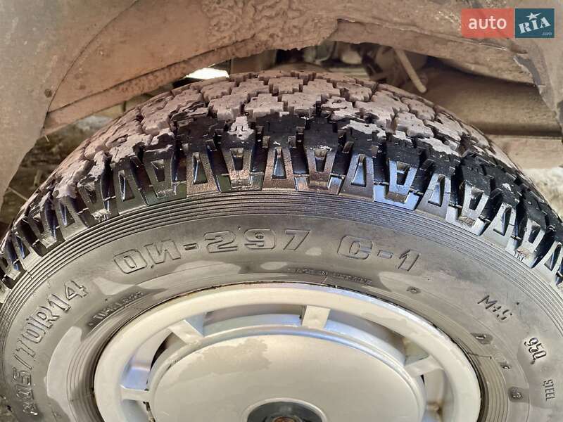 Седан ГАЗ 24-10 Волга 1990 в Днепре