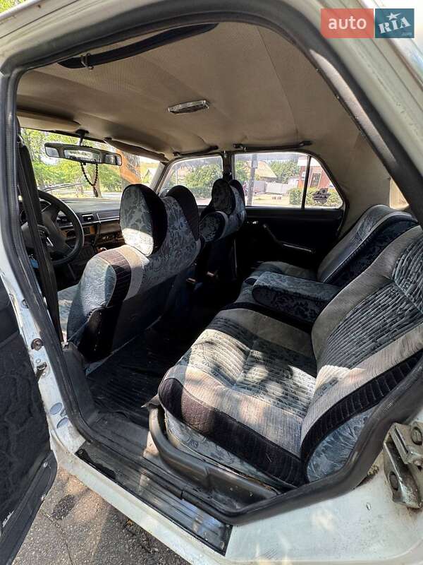 Седан ГАЗ 24-10 Волга 1987 в Запоріжжі фото 9 Седан ГАЗ 24-10 Волга 1987 в Запоріжжі