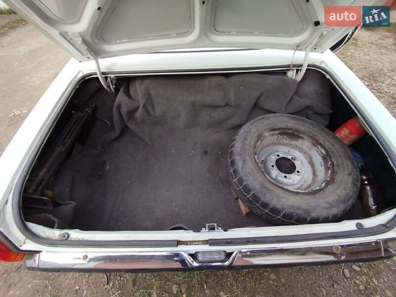 Седан ГАЗ 24-10 Волга 1989 в Стрию